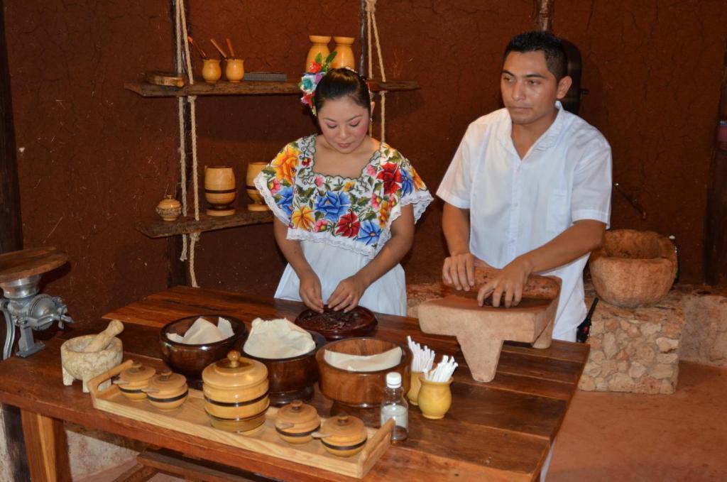 La Casa Del Mago Bed & Breakfast Uxmal Exterior photo